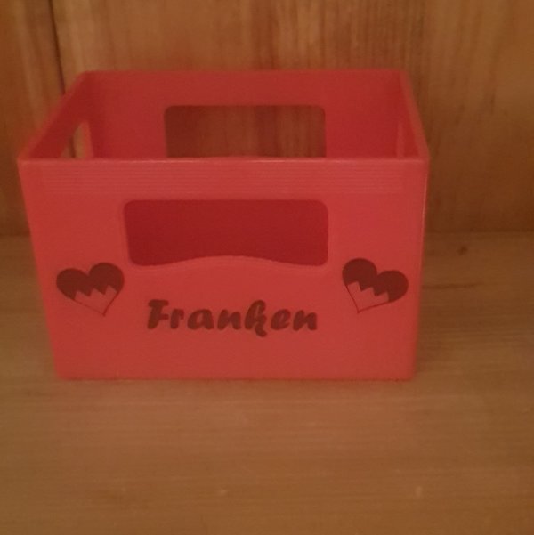 rote Kiste Bierkistla Franken schwarz